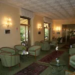 Hotel Diana