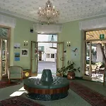 Hotel Diana